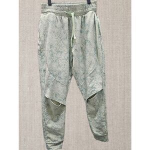 Gymshark Size Small Weight Lifting Chalk Joggers Split-Knee Pants Women’s Sage